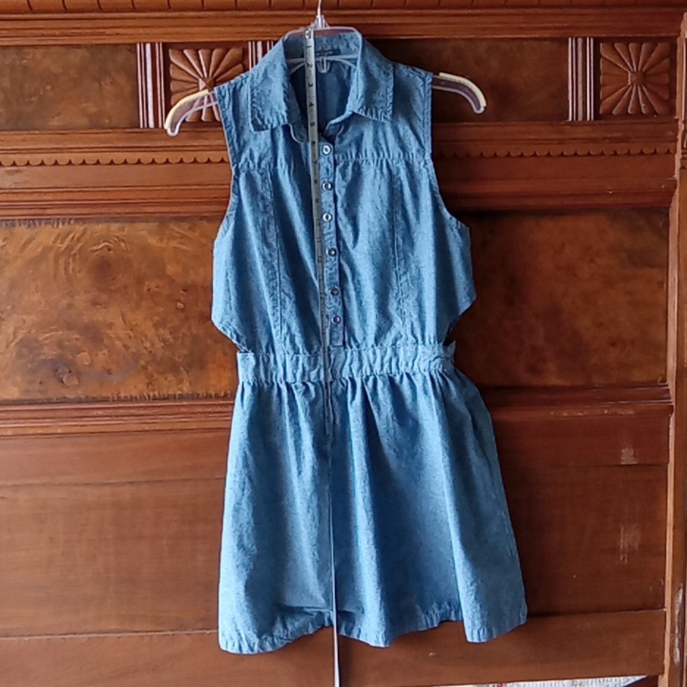SUPER CUTE  Denim dress with side cutouts
